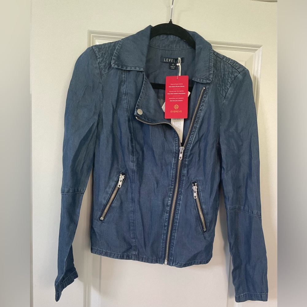 NEW WITH TAGS LEVEL 99 SOFT DENIM MOTO JACKET